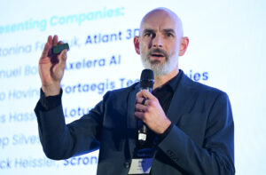EIE25 Showcase Day & Evening Reception, John McIntyre Conference Centre, Thursday 15th May 

 Pic Neil Hanna 
07702 246823