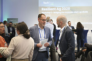 tt_resilient_ag_2026_selection_046